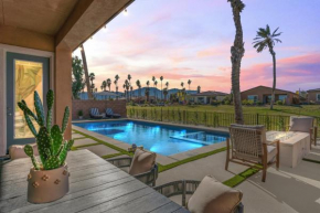 Desert Escape New Luxury Pool Home Walk to Coachella
